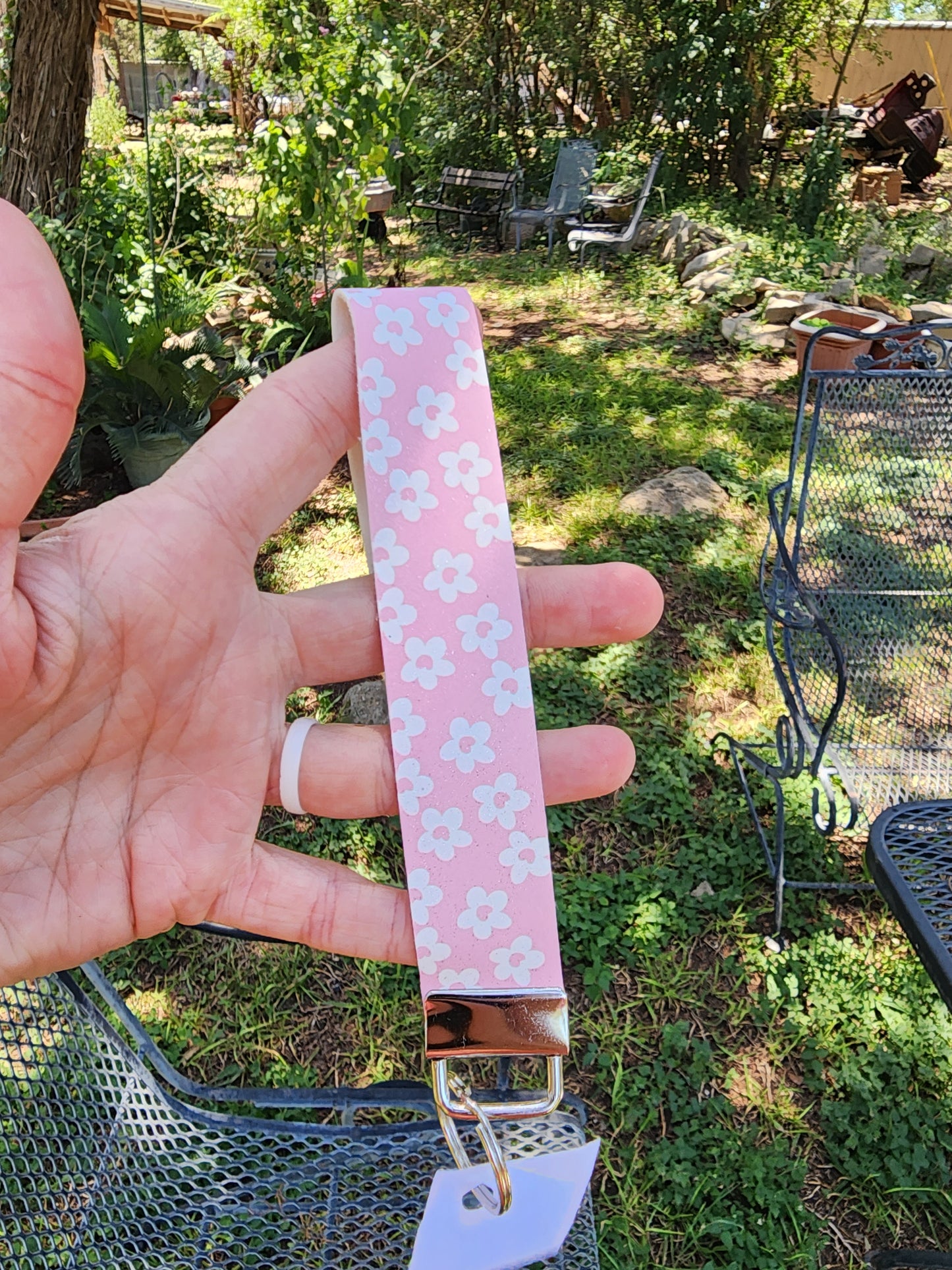 Pink/White Flower Wristlets